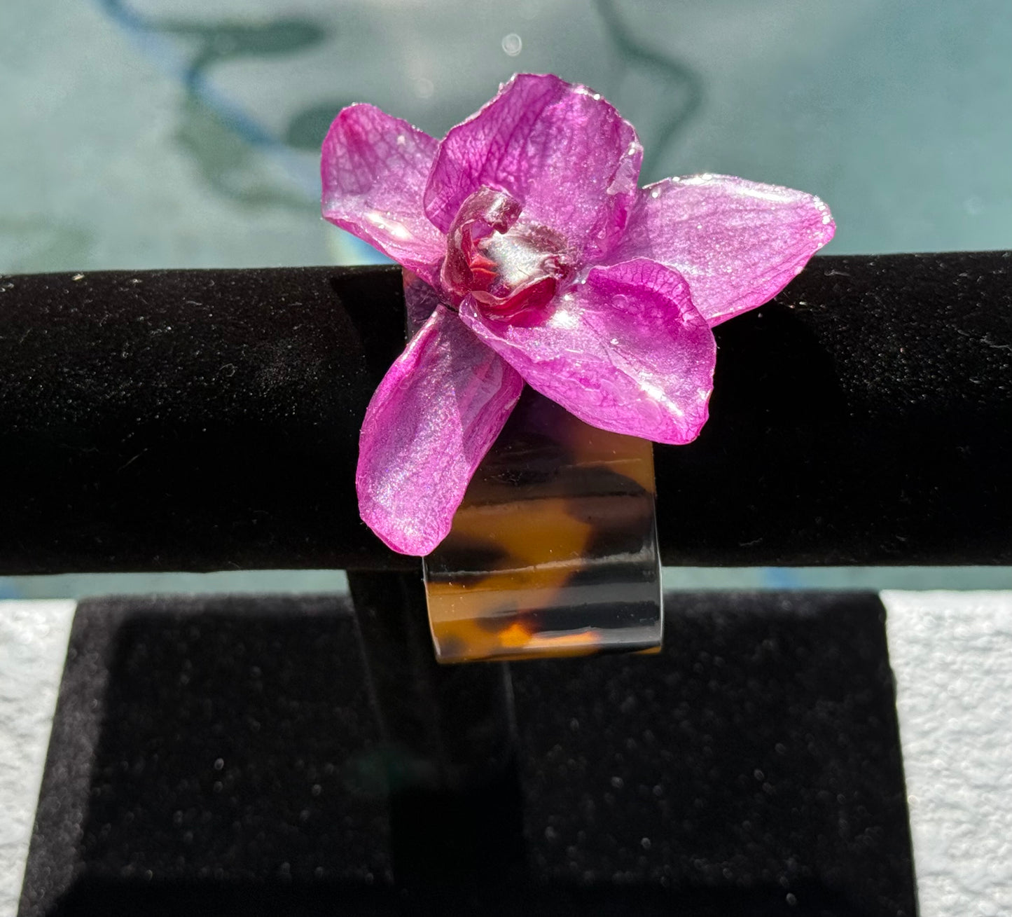 Mora Cuff